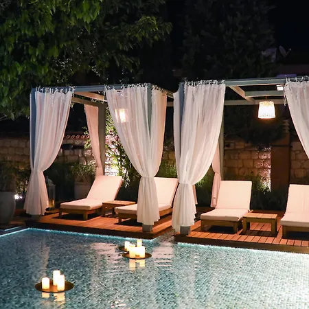 Hotel Cadde 75 Luxury - Alaçatı