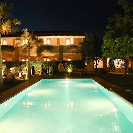 Hotel Cadde 75 Luxury - 4*