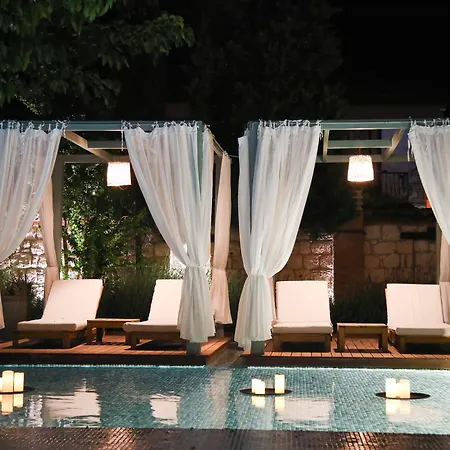 Cadde 75 Luxury - 4* Alaçatı