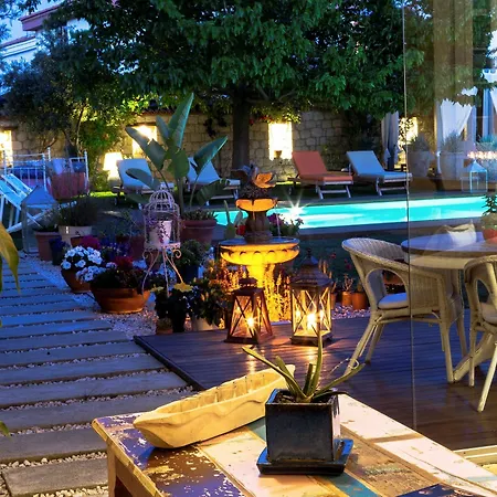 Cadde 75 Luxury - Alaçatı