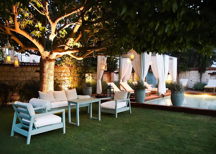 Cadde 75 Luxury - 4* Alaçatı